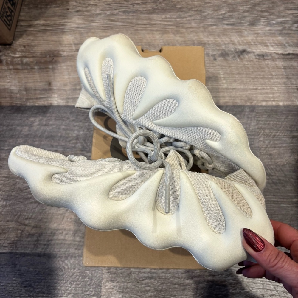 Adidas H68038 - Yeezy 450 'Cloud White' Sneakers Size 6.5